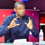 Lire la suite à propos de l’article Pape Djibril Fall confirme son non-alignement mais n’exclut pas…