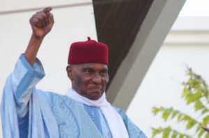 Lire la suite à propos de l’article Me Abdoulaye Wade envoie ses « députés » auprès des familles religieuses pour des remerciements et prières.