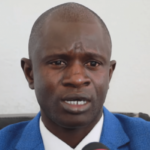 Lire la suite à propos de l’article La leçon magistrale du professeur Salif Gaye à Dr Babacar Diop : «L’arrêté n°297 du 27 novembre 2014 ne peut pas annuler le décret n°2003-644 du 28 juillet 2003.»