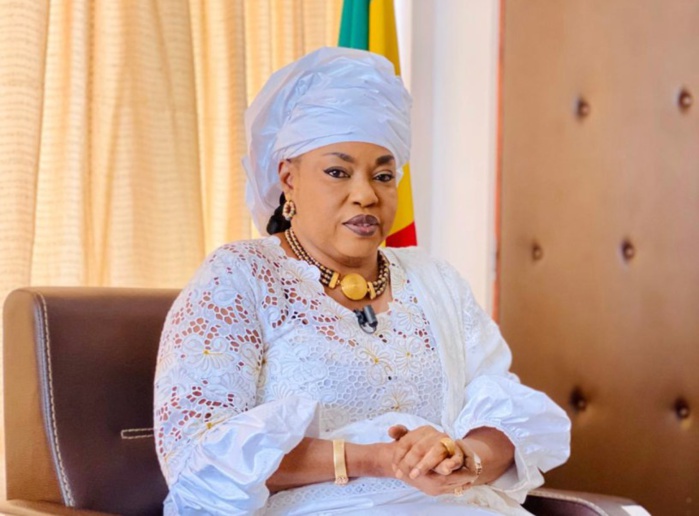You are currently viewing Accusée par Gabrielle Kane, le ministre Ndéye Saly Dieng se défend et précise.
