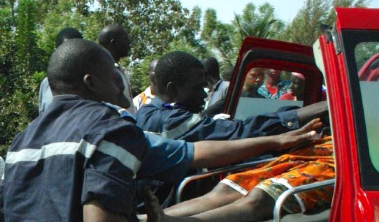 You are currently viewing Kaolack : Un accident entre un véhicule et  un Jakarta fait 02 morts sur le coup.