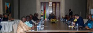 Lire la suite à propos de l’article Dakar, Bissau et le MFDC signent un accord de paix pour déposer les armes.