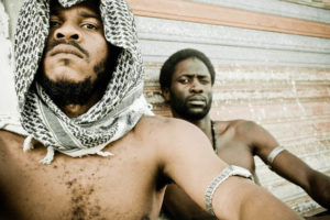 Lire la suite à propos de l’article Hip-Hop : Alkati, nouveau son de Thiat et Kilifeu à l’assaut du régime et de ses pratiques.