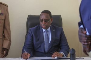 Lire la suite à propos de l’article Décret de Modification du Code des Marchés Publics.