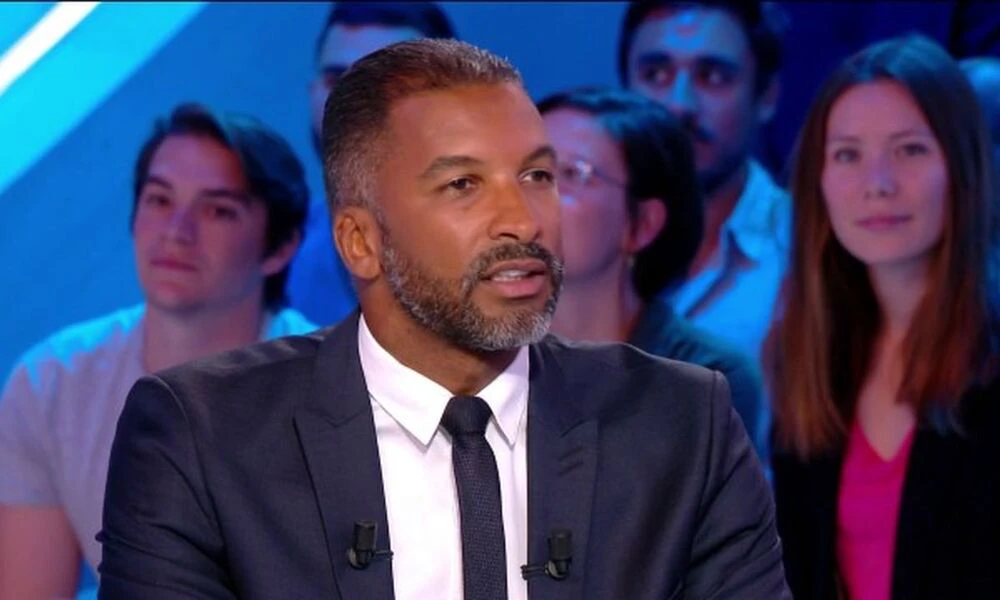 You are currently viewing Football : Les confidences de Habib Béye sur ses premières sélections en équipe nationale.