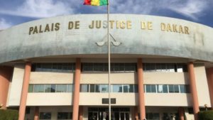 Lire la suite à propos de l’article COUD : Trois (03) Agents devant la barre du juge pour pour une Affaire de « Promotion Canapé ».