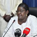 Lire la suite à propos de l’article Réhabilitation de Ledantec : Le ministre de la santé Marie Khemesse Ngom sur les lieux des services déployés.