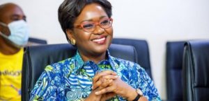 Lire la suite à propos de l’article Oulimata Sarr, Ministre de l’économie: “C’est la patrie qui m’a appelée et je démissionne des Nations Unies”.