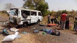 Lire la suite à propos de l’article Accident : 16 morts en une journée.