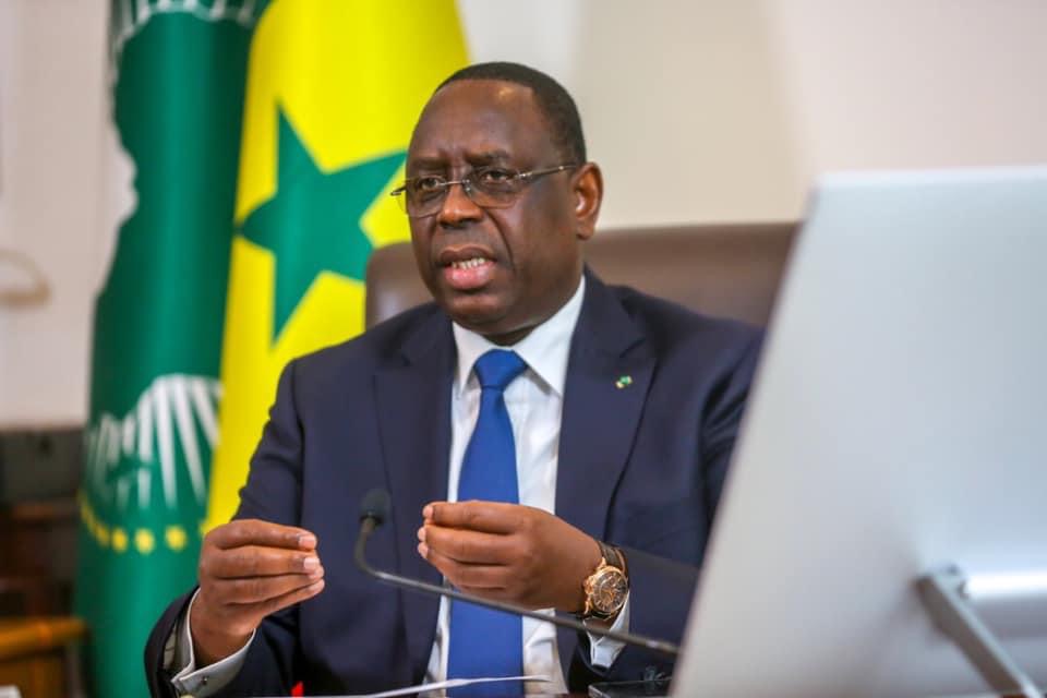 You are currently viewing Remaniement: Macky Sall gardera t-il les poids lourds de son ancienne équipe ou fera t-il changer à certains de portefeuilles ?