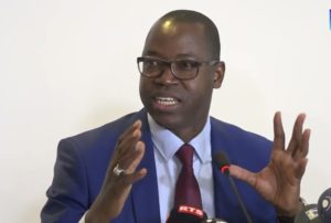 Lire la suite à propos de l’article Yankhoba Diattara,  ministre des sports: “Ensemble pour…,encore plus loin et plus haut”.