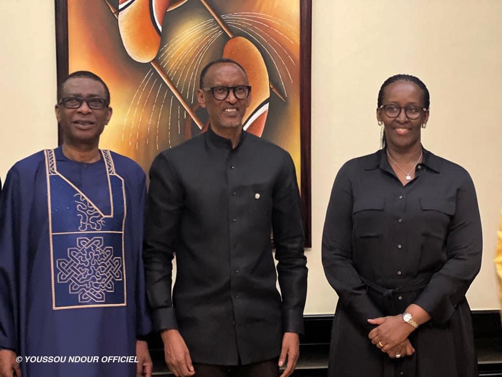 You are currently viewing Rwanda: Youssou Ndour reçu en audience par Paul Kagamé.