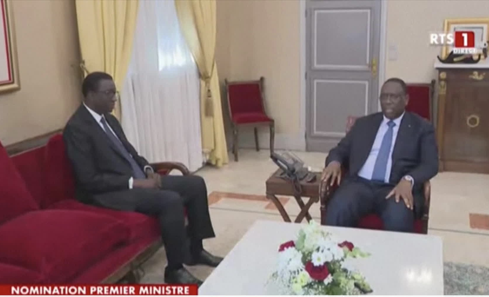 You are currently viewing Le premier ministre Amadou Ba remercie le Chef de l’État Macky Sall.