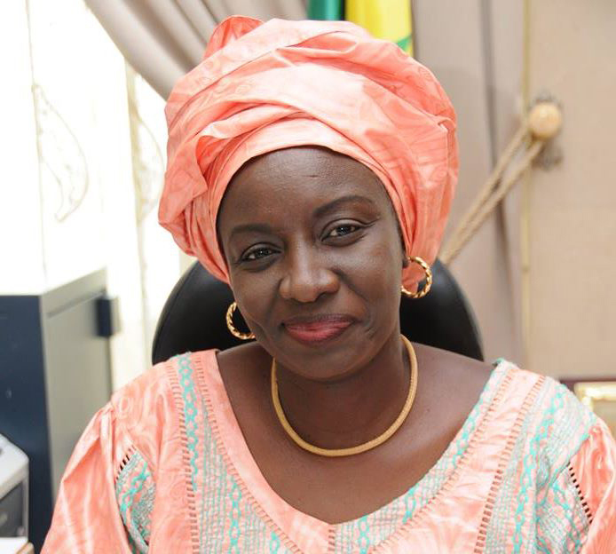 You are currently viewing Aminata Touré : « l’Amnistie de Karim m’a couté le perchoir »