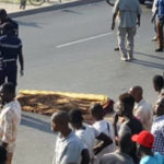 Lire la suite à propos de l’article Vdn Dakar: Un accident fait deux (02) morts et un (01) blessé grave.
