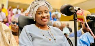 You are currently viewing Mimi Touré: “J’en ai subi pas mal d’injustice dans mon compagnonnage avec Macky Sall mais…”.