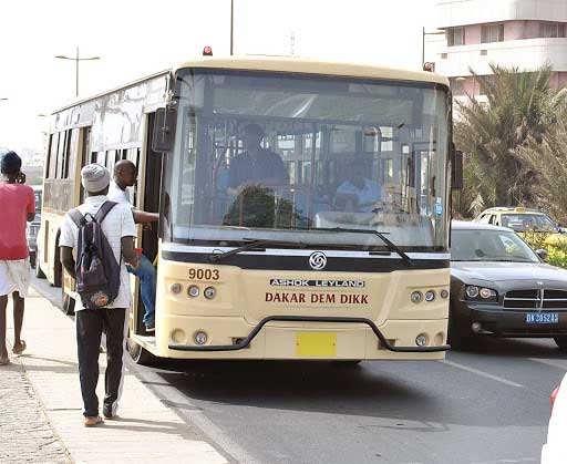 You are currently viewing Dakar Dem Dikk: Le Directeur général achète une voiture à 85 millions de francs CFA.