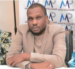 Lire la suite à propos de l’article Attaques contres GFM : Babacar Fall rabroue Barthélémy Dias (Vidéo)