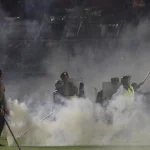 Lire la suite à propos de l’article Indonésie: plus de 170 morts lors de violences après un match de foot