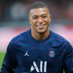 Lire la suite à propos de l’article Football: Mbappe le joueur le mieux payé au monde.