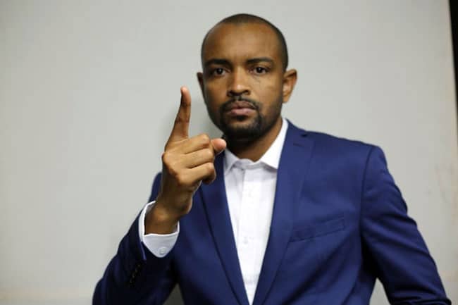 You are currently viewing 3eme Mandat:Y’en marre « Bul KosakhJem », La COJER apporte la réplique.