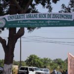 Lire la suite à propos de l’article Université Assane Seck : Le différend entre le recteur et un prof plombe les cours.