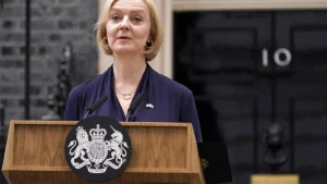 Lire la suite à propos de l’article Grande-Bretagne : la Première ministre Liz Truss démissionne.