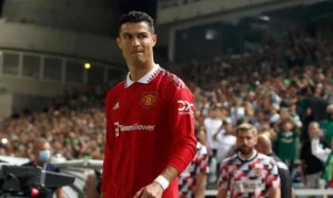 Lire la suite à propos de l’article Football :  « C’est la deuxième fois que Ronaldo refuse d’enter en jeu » selon Ten Hag.