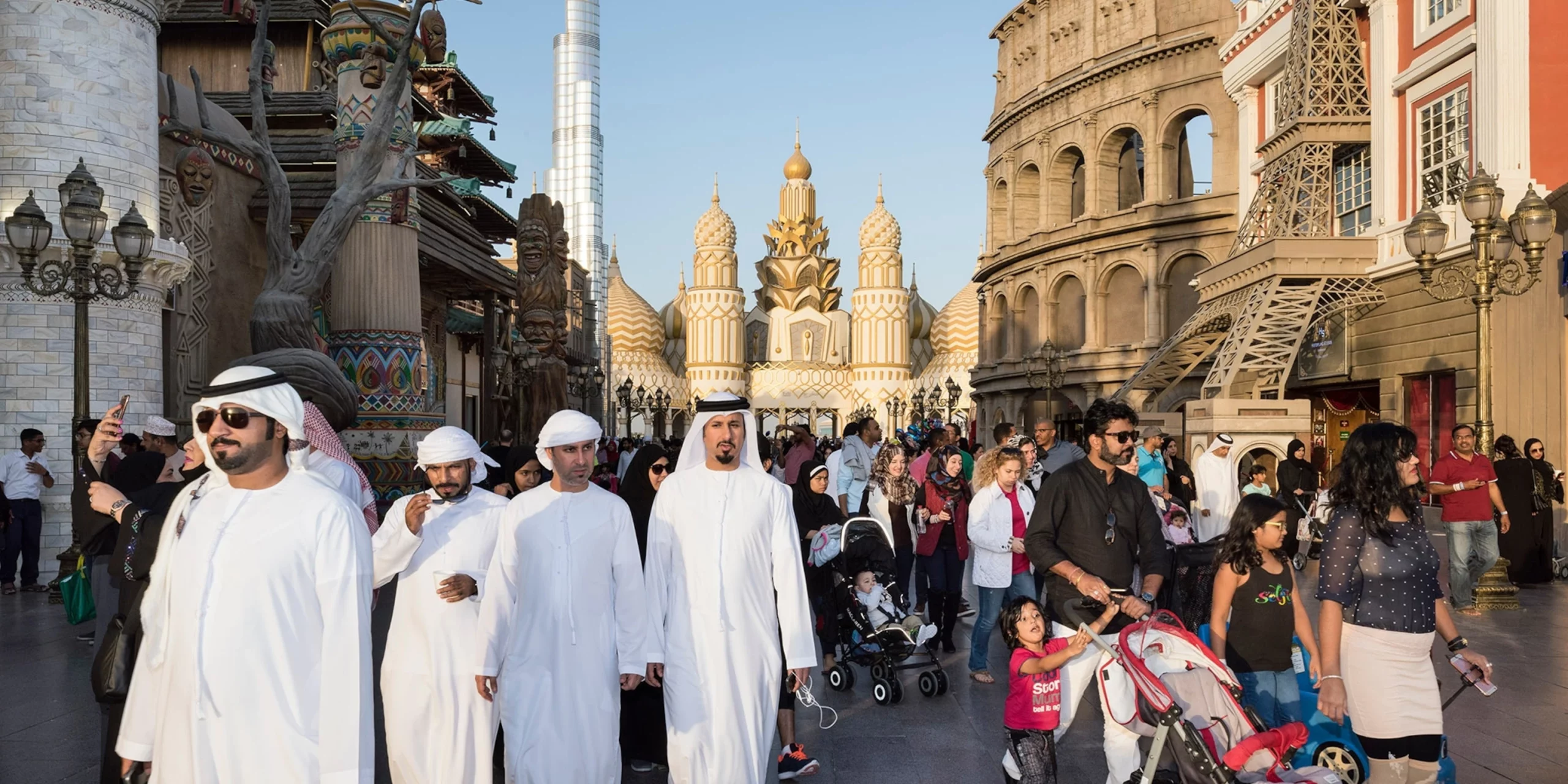 You are currently viewing Dubaï interdit les visas de 30 jours à 20 pays Africains dont le Sénégal.