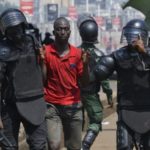 Lire la suite à propos de l’article Manifestation du FNDC en Guinée : Plusieurs blessés par balle et des arrestations.