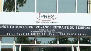You are currently viewing Ipres: Les retraités exigent le départ de Racine Sy.