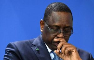 Lire la suite à propos de l’article 19 morts dans un accident à Sakal : les condoléances du président Macky Sall