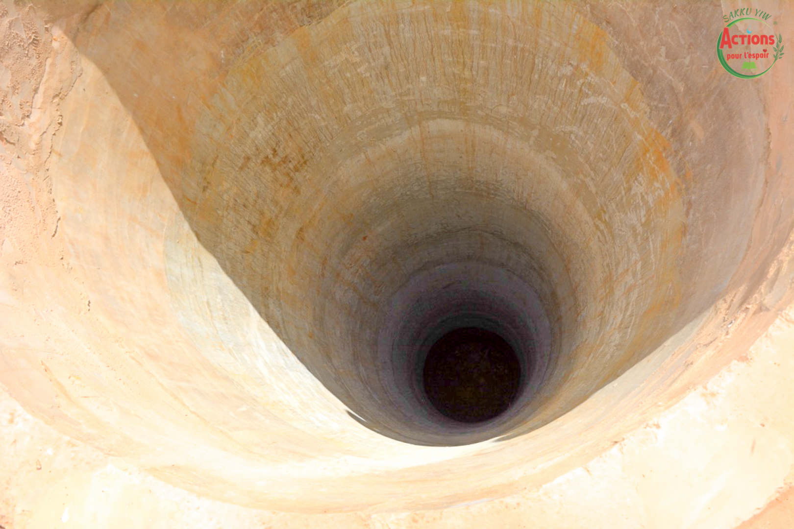 You are currently viewing Kahel : enceinte de 8 mois, elle tombe et meurt dans le puits du village.