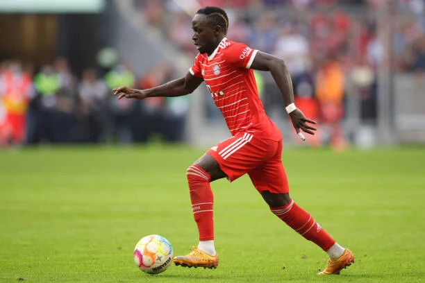 You are currently viewing Bayern de Munich : Sadio retrouve son aile gauche.
