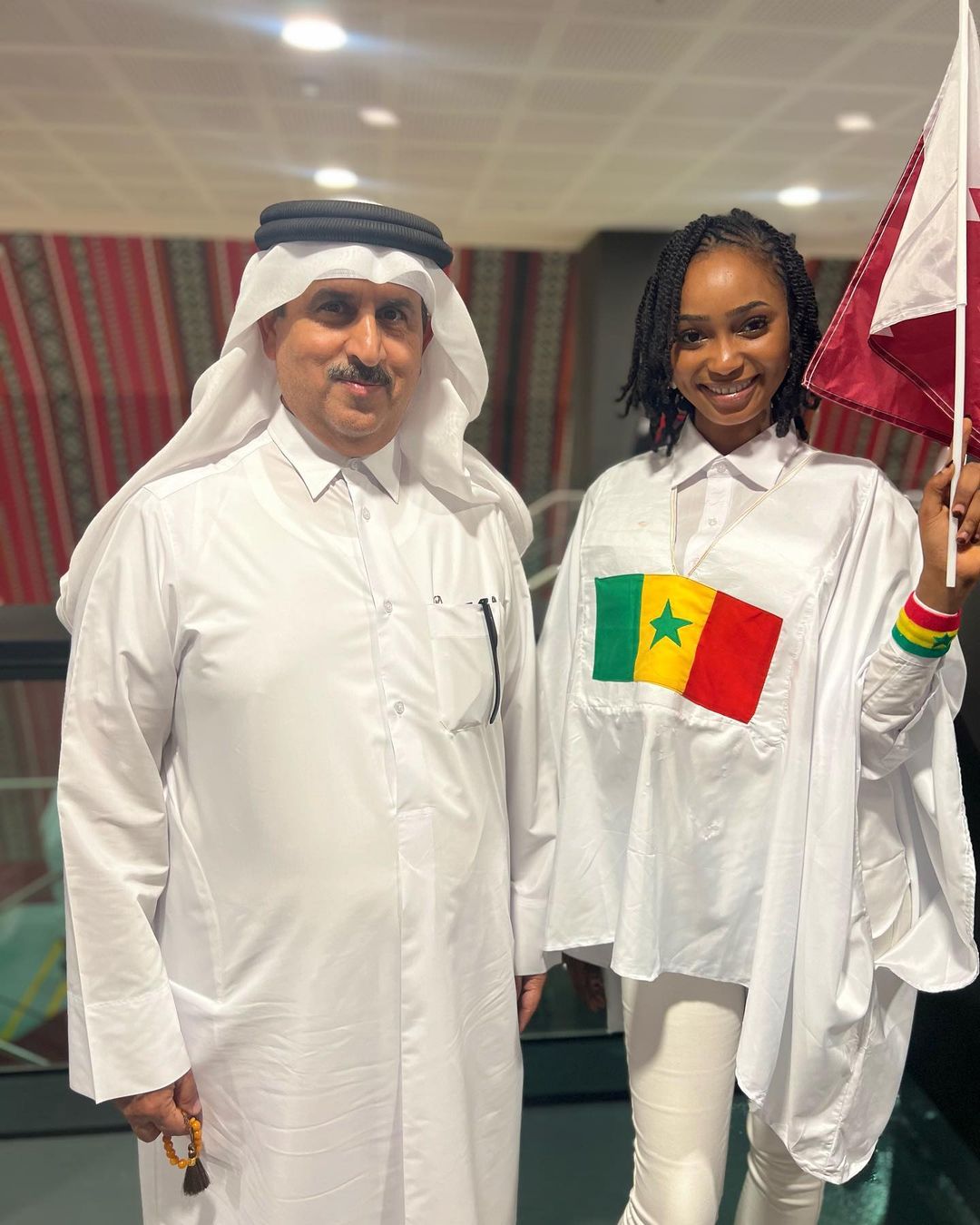 You are currently viewing Qatar 2022: l’influenceuse Fah Aidara en toute complicité avec les qataris (photos)