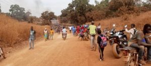 Lire la suite à propos de l’article Bembou-Sabodala, les populations exigent le bitumage.