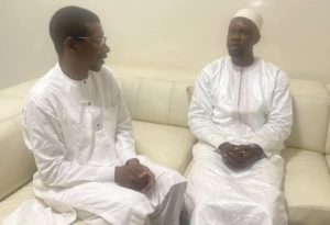 Lire la suite à propos de l’article Pr Mary Teuw Niane soutient Sonko.