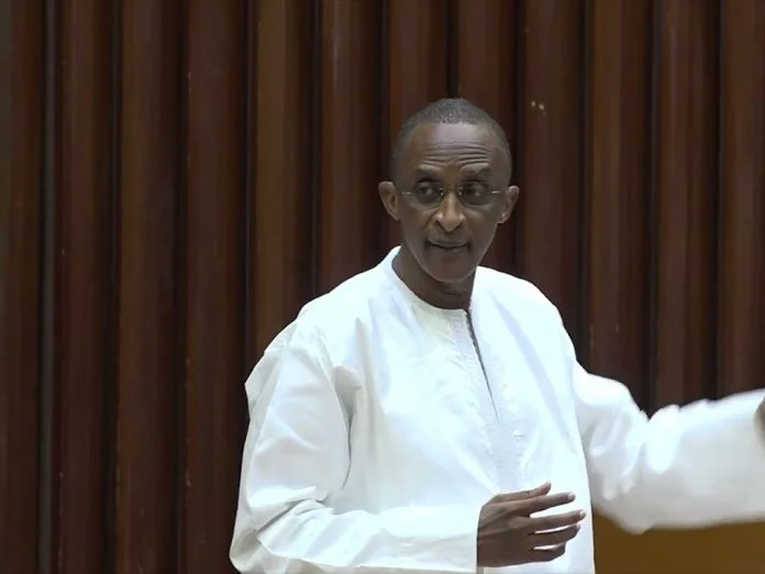 You are currently viewing Budget : 22 Milliards en baisse pour Abdoulaye Saydou Sow.