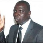 Lire la suite à propos de l’article L’ex procureur du CREI, Alioune Ndao soutien Sonko.