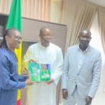 Lire la suite à propos de l’article Aliou Cissé touche désormais 30 Millions.