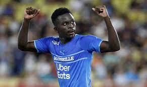 Lire la suite à propos de l’article Bamba Dieng : De banni à indispensable à Marseille.