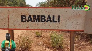 Lire la suite à propos de l’article Bambali prie pour son fils.