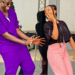 Lire la suite à propos de l’article La belle complicité entre Dieyna Baldé et Dj Kheucha : la preuve en images