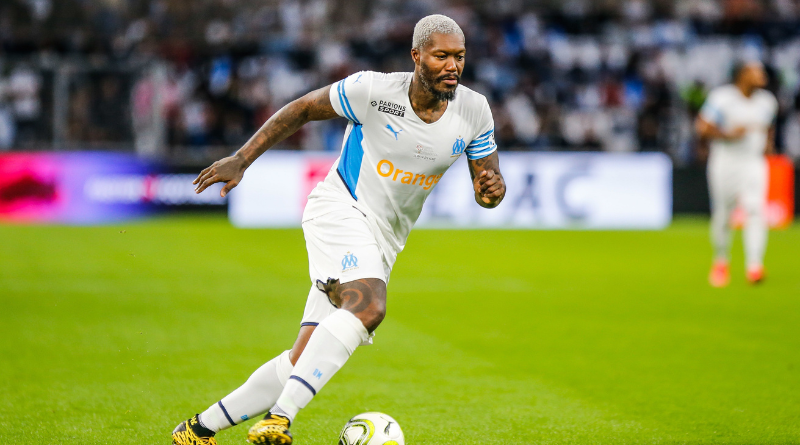 You are currently viewing Djibril Cissé : « Oui, ils m’ont convaincu »