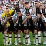 Lire la suite à propos de l’article Coupe du monde : gestes symboliques, prises de position… Vent de révolte contre la FIFA