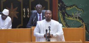 Lire la suite à propos de l’article Cumul de fonctions : Guy Marius attaque Abdoulaye Saydou Sow.