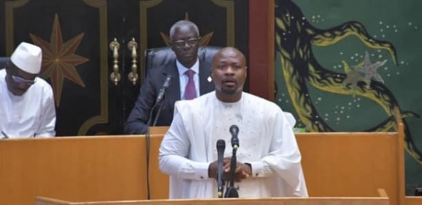 You are currently viewing Cumul de fonctions : Guy Marius attaque Abdoulaye Saydou Sow.