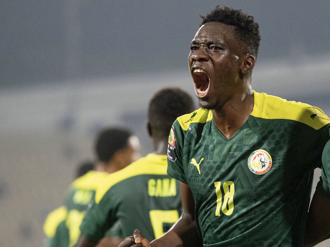 You are currently viewing Ismaila Sarr : « J’y serai pour l’équipe ».