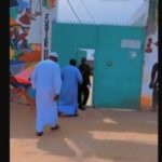 Lire la suite à propos de l’article Khalifa Sall rend visite à Pape Alé.