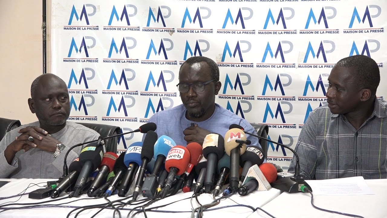 You are currently viewing Arrestation de Pape Alé Niang : La Cap va dérouler son calendrier bientôt.